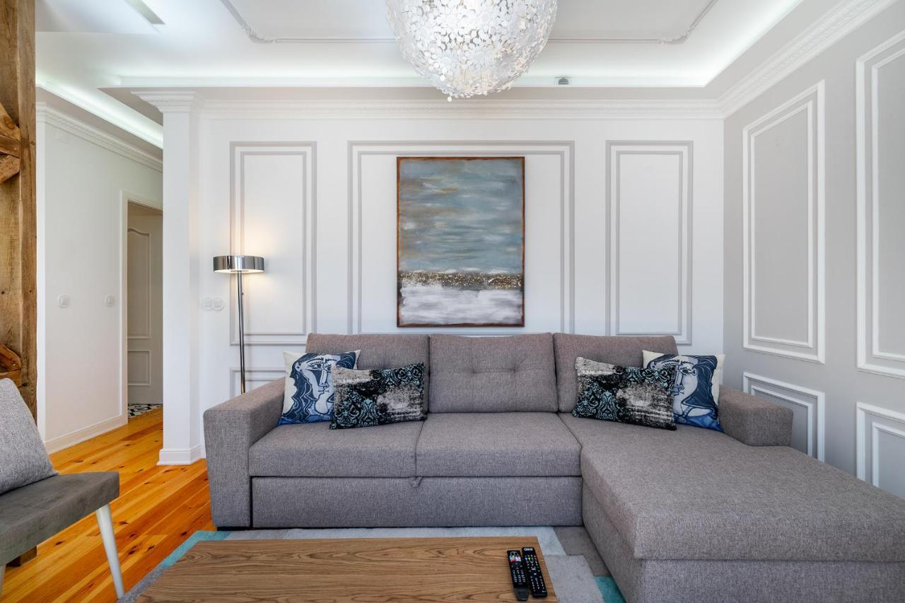 Whome | Great Location & Large Family Apartment W/Patio 리스본 외부 사진